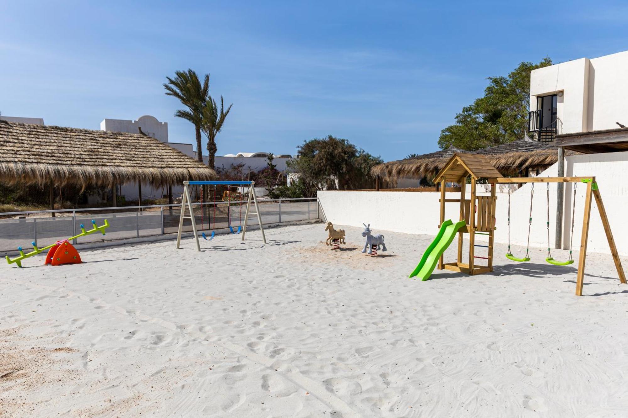 Le Petit Palais Djerba & Spa 乌姆苏克 外观 照片